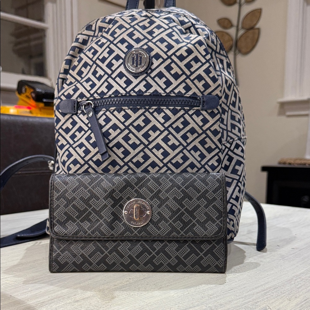 Tommy Hilfiger Navy and Cream Geometric Backpack and Wallet
